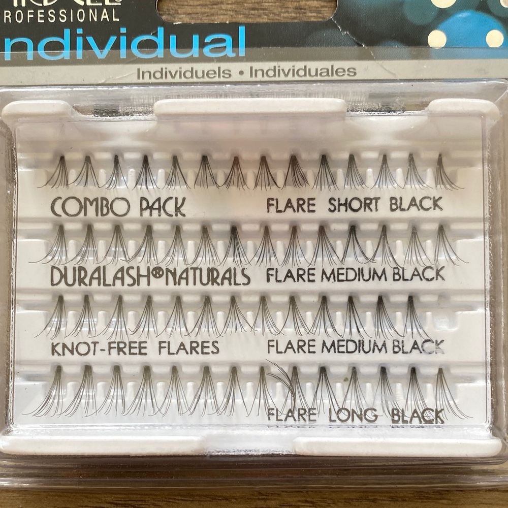 Black Lashes Set - Picture 3 of 5